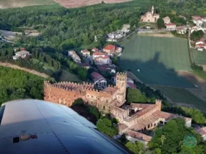 Volo in aereo a Casale Monferrato - Colline e castelli del Monferrato